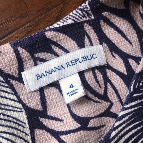 SOLD | Banana Republic | Beautiful Dress - Picture 3 of 5